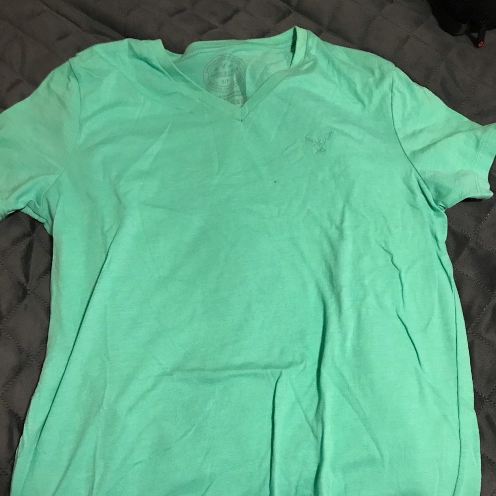 Men’s small American Eagle shirt